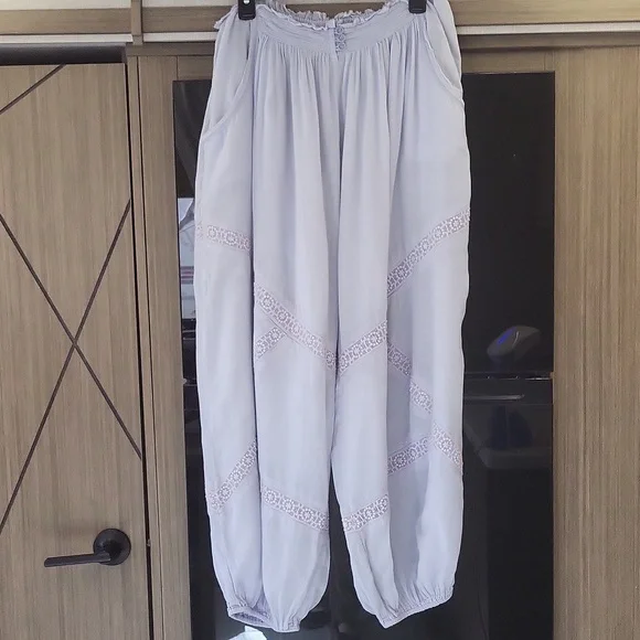 "Table talk sleep pants" By" Intimately Free People" 🦋 - Picture 3 of 16